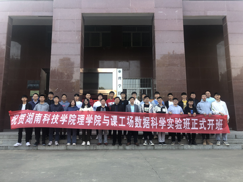 Q4[59V]C(V@T{ZWQM9TV1TH