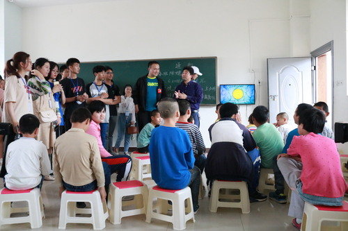 2B6CCC6D60F4DC219D10E1CF6C1CD69D